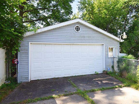 5th image of 506 E Eldridge Ave