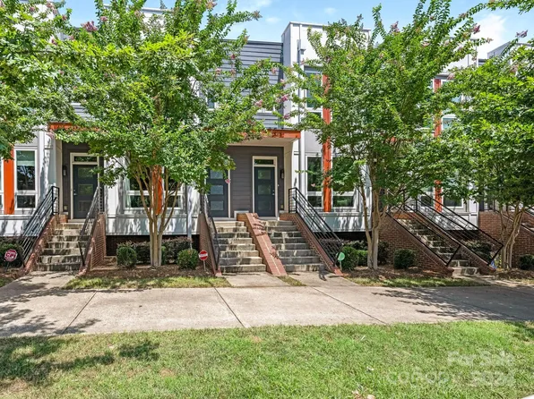 2848 Youngblood St, Charlotte, NC 28203