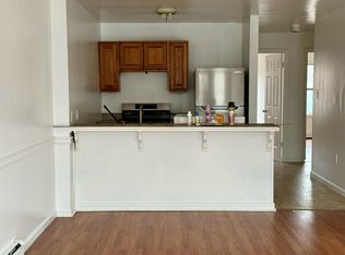 156 Parrow St FLOOR 2, Orange, NJ 07050