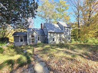 100 Peru Center Rd, Peru, ME 04290