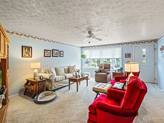 4th image of 603 Richard Ct