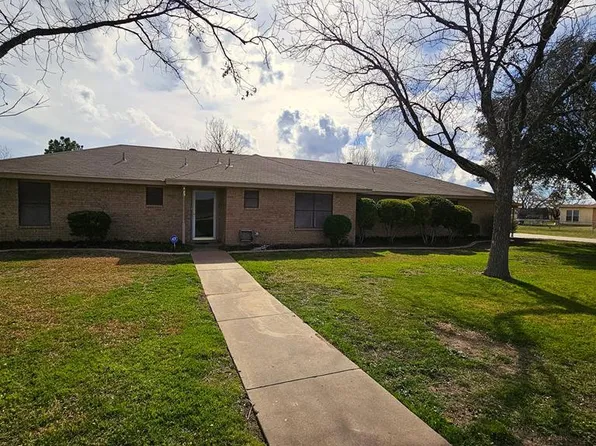 413 Clover Dr, San Angelo, TX 76903