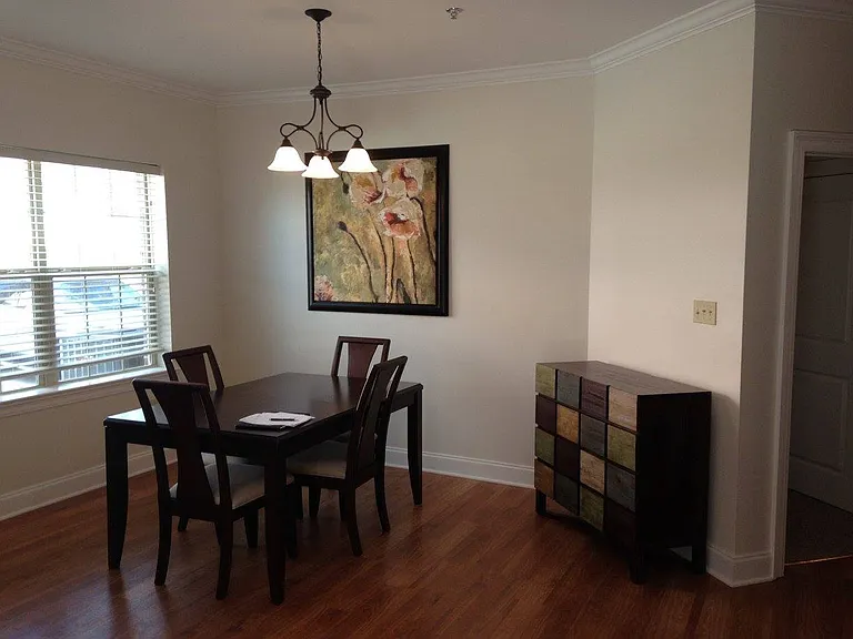 1555 Lake Ave — Photo 17