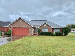 2427 Chadsworth St SW, Decatur, AL 35603