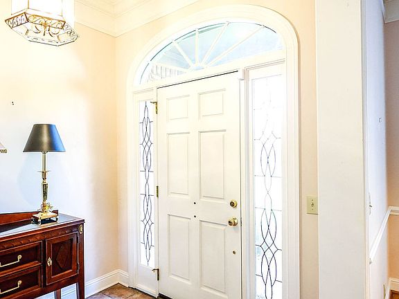 4th image of 1608 Observatory Ct