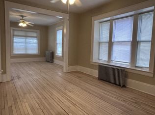 513 N Superior St, Appleton, WI 54911