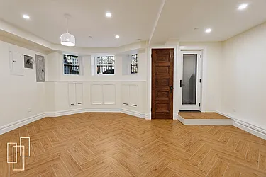 Rented by Garfield Realty 