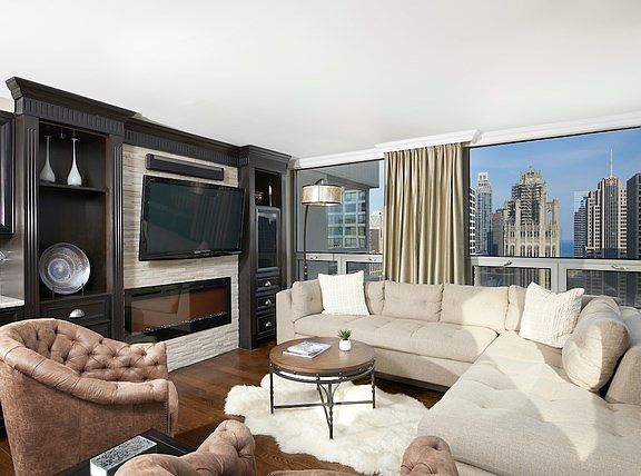 2nd image of 440 N Wabash Ave APT 4009