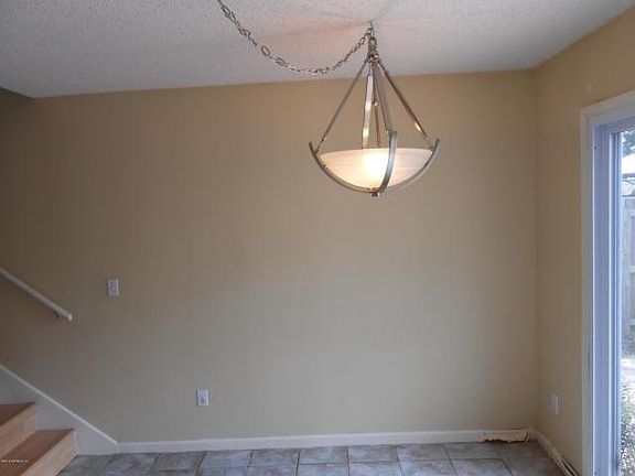 5th image of 3357 Mandarin Glen Dr