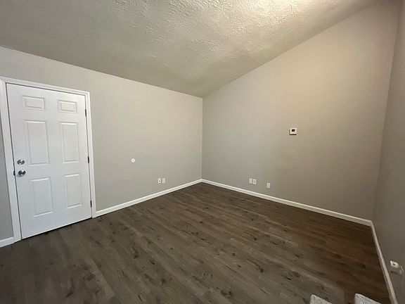 3rd image of 961 Old Hickory Blvd #6