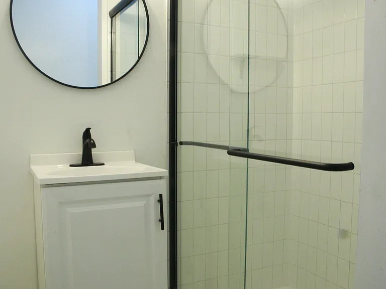 2109 Stansbury St — Photo 14