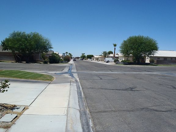 4th image of 10673 E 35th St