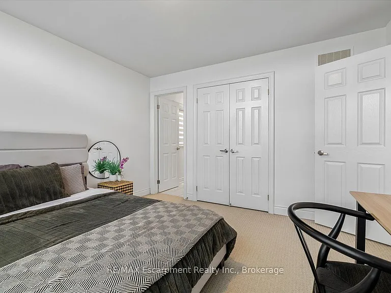 2400 Spring Meadow Way — Photo 42