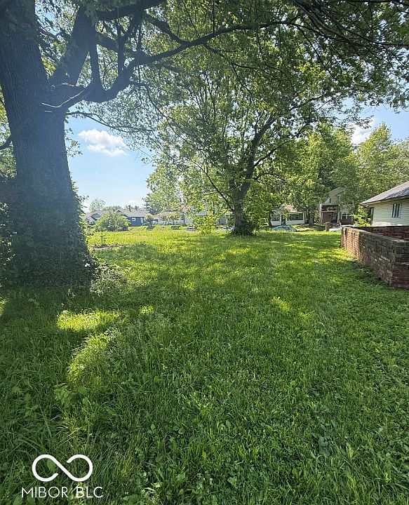 1st image of 1346 W Roache St