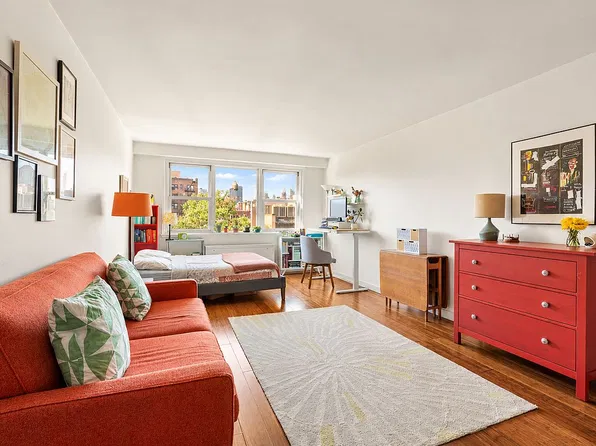 40 Clinton St APT 8C, Brooklyn, NY 11201