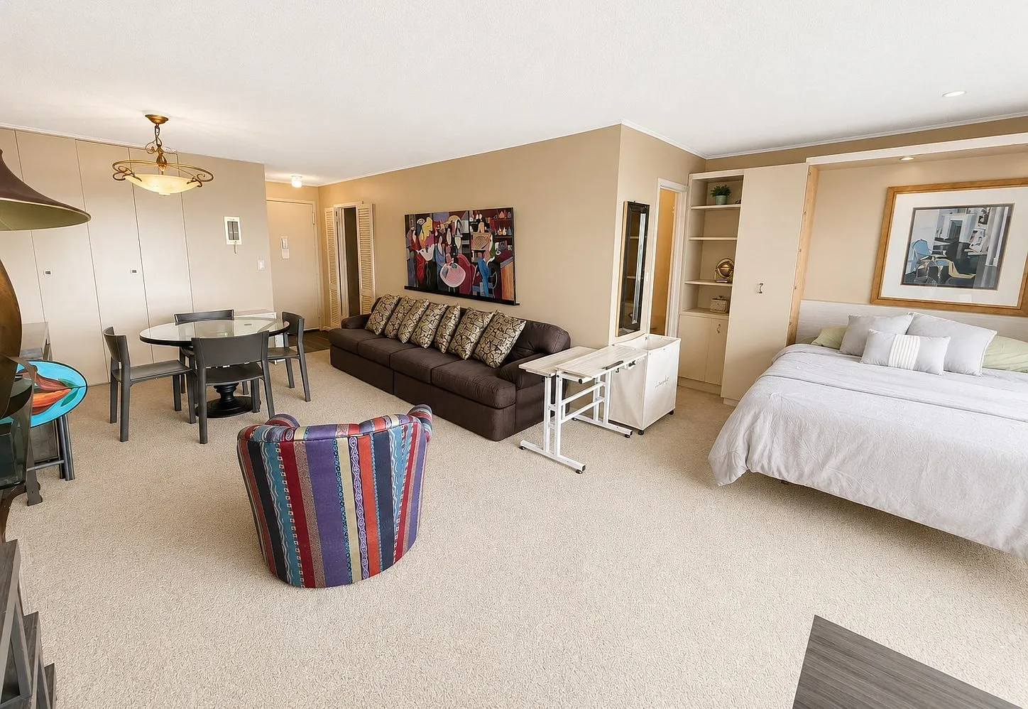 Studio, 605 sqft, $3,300 — Photo 2