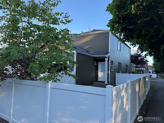 4th image of 7508 Kodiak Avenue NE