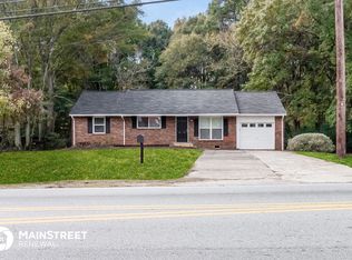 699 Battle Creek Rd, Jonesboro, GA 30236