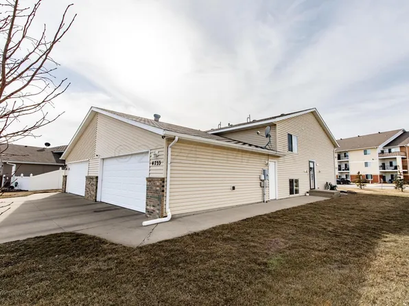 4733 Townsite Pl S, Fargo, ND 58104