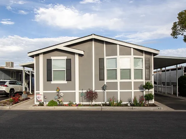 221 W Herndon Ave Space 165, Pinedale, CA 93650