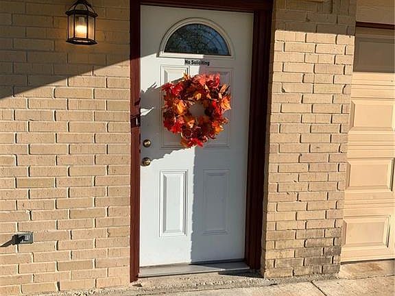 3rd image of 519 Deloris Dr