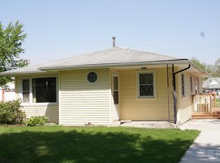 103 Bromley Ave, Clemons, IA 50051