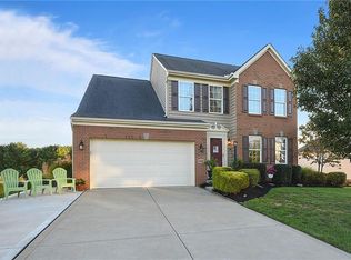 2047 Majestic Dr, Canonsburg, PA