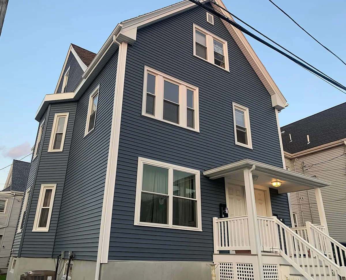 Building Photo - Edward St