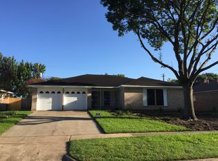 8806 Roos Rd, Houston, TX 77036