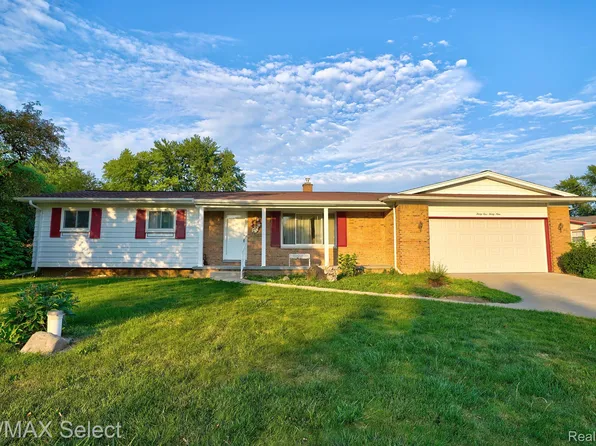 3139 Red Barn Rd, Flint, MI 48507