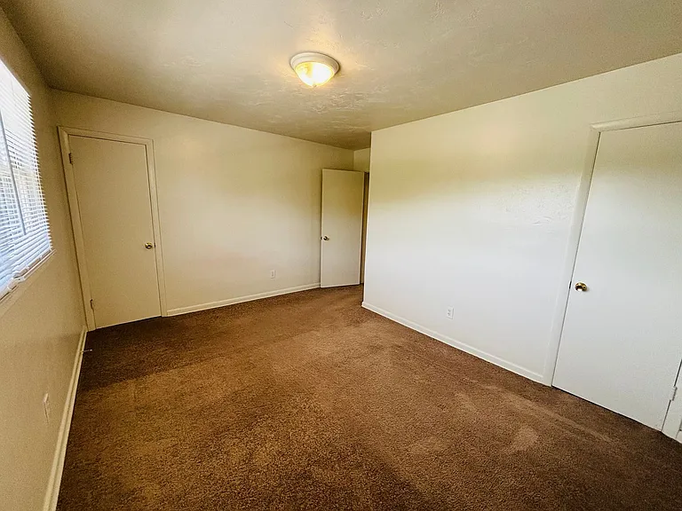 1407 Toms Creek Rd #5 — Photo 15