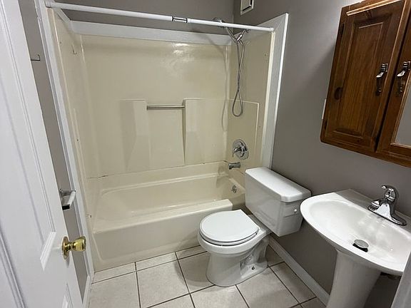 5th image of 6314 Downingtown Dr