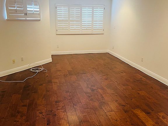 5th image of 22931 Estoril Dr Unit 1