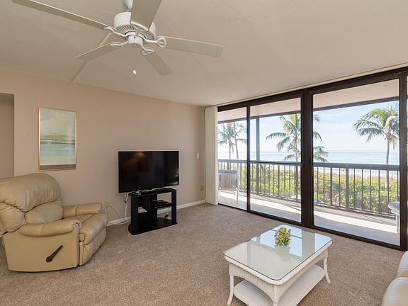 4th image of 26300 Hickory Blvd APT 203
