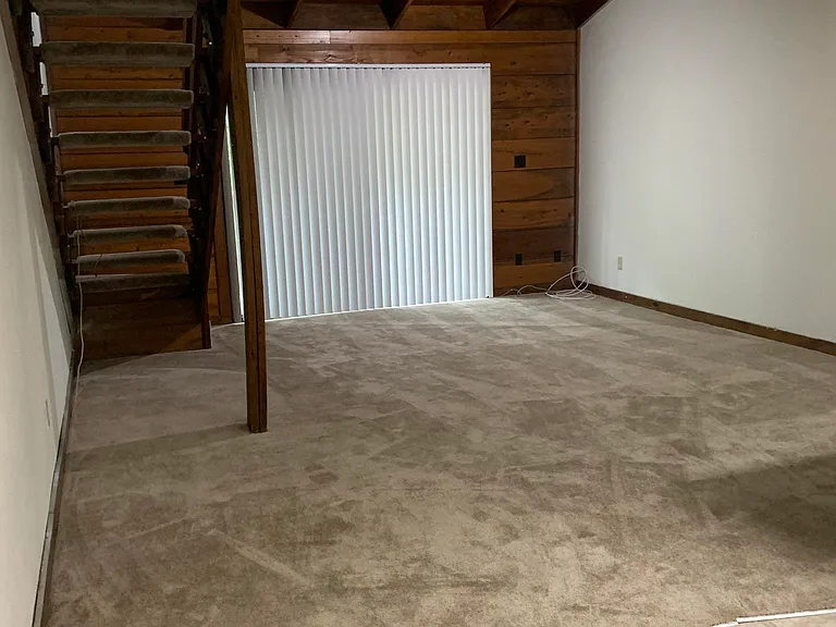 307 Vantage Point Ln #33 — Photo 4