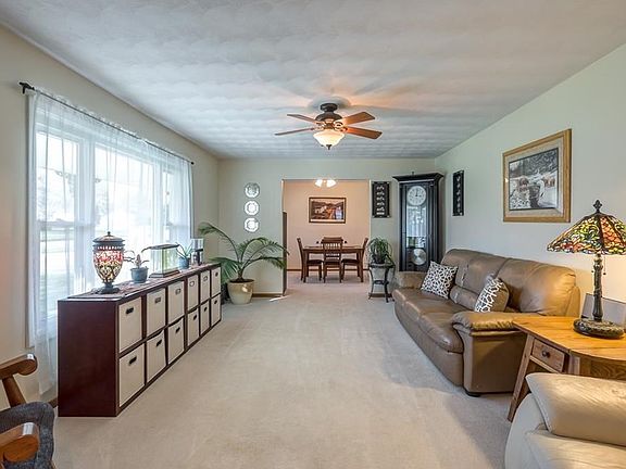 5th image of 1180 Lomeda Ln