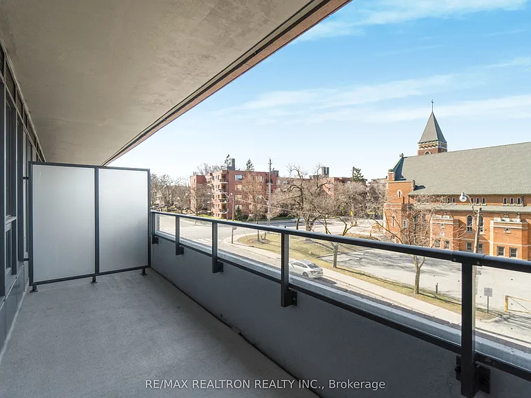 2525 Bathurst St #310 — Photo 27