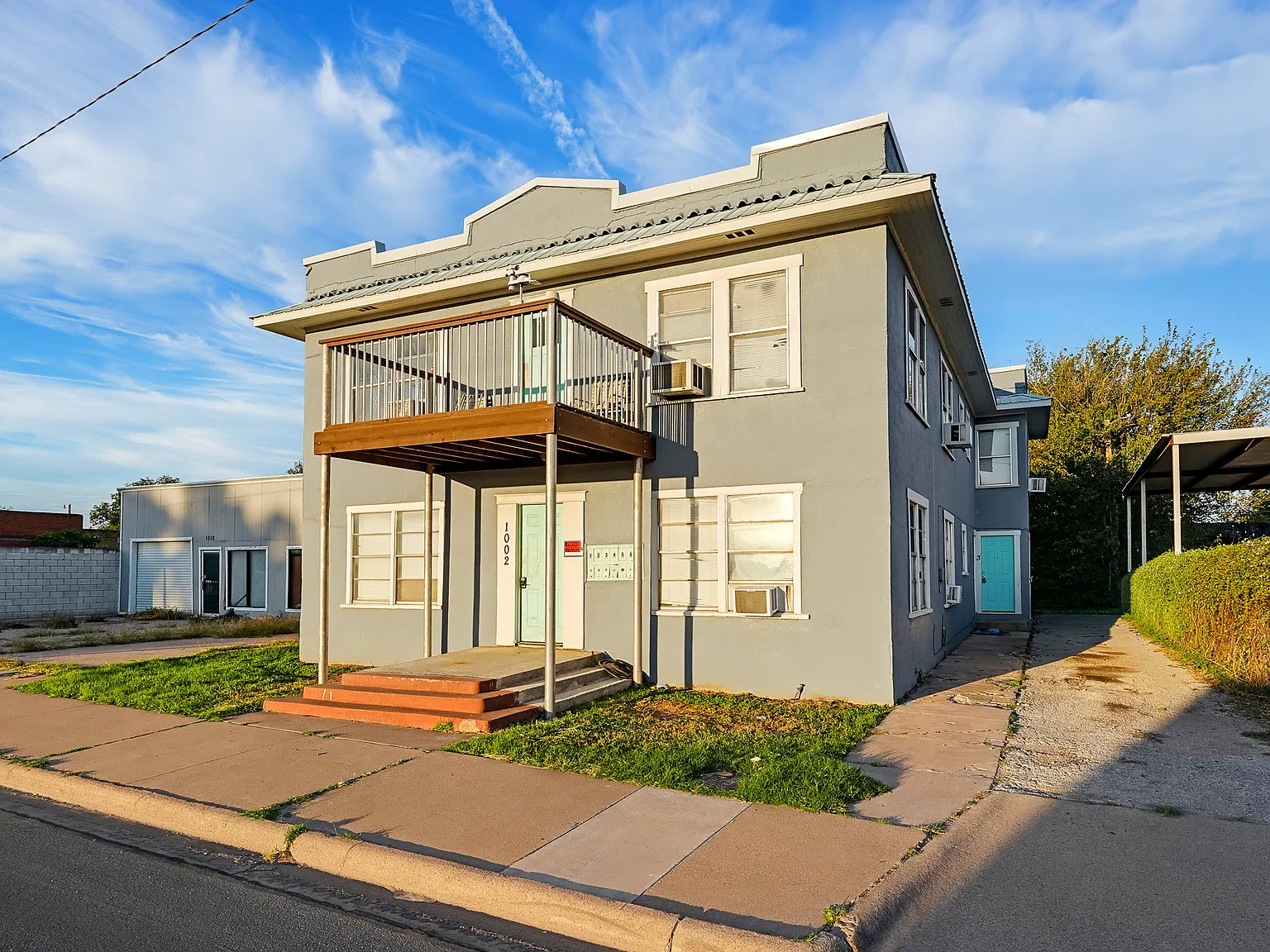 1 bed, 3472 sqft, $1,000 — Photo 1