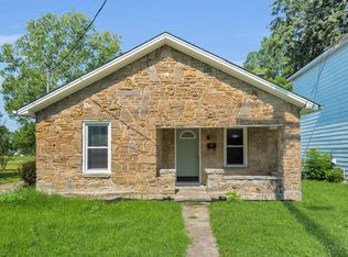 415 S Union St, Bethel, OH 45106