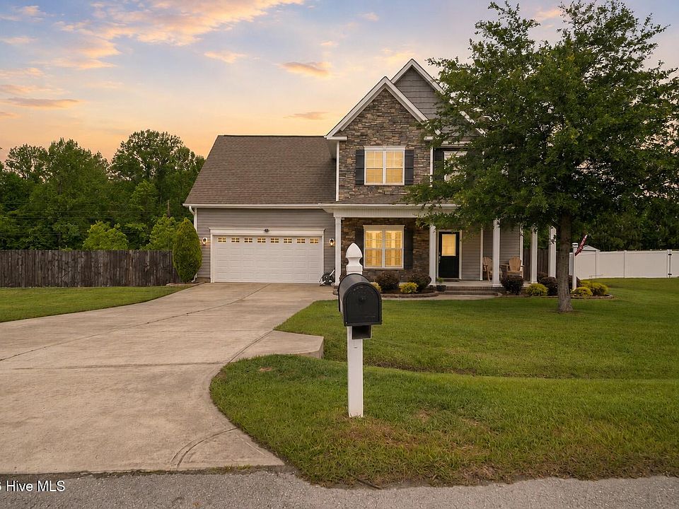 1st image of 307 Stella Bridgeway Drive