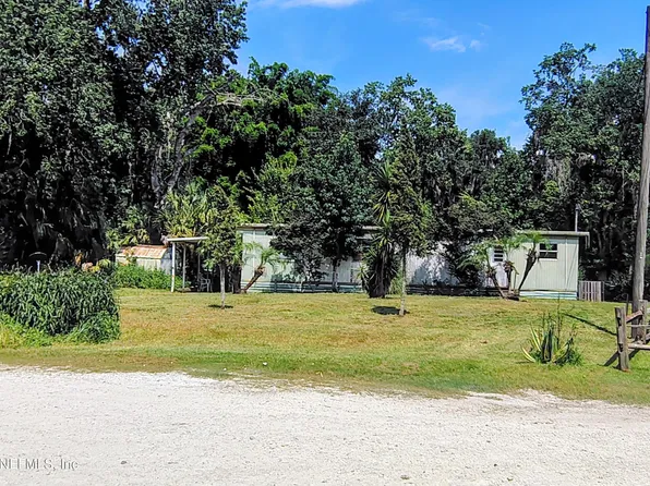 117 BREEZEWOOD Circle, San Mateo, FL 32187