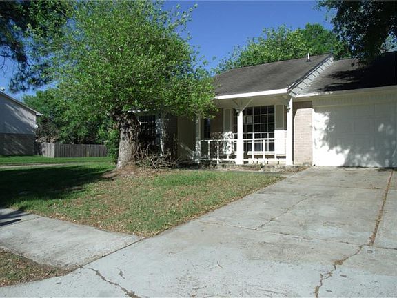 3rd image of 4730 Cairnsean St