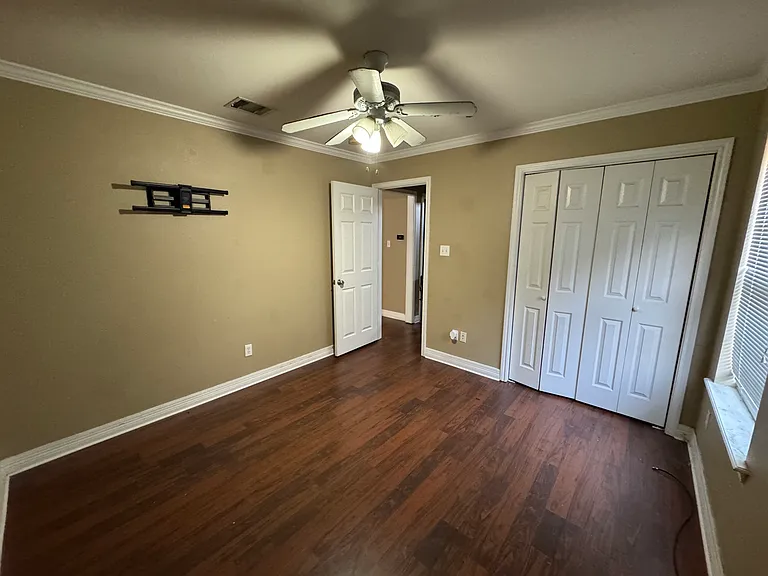 6936 Ash St — Photo 12