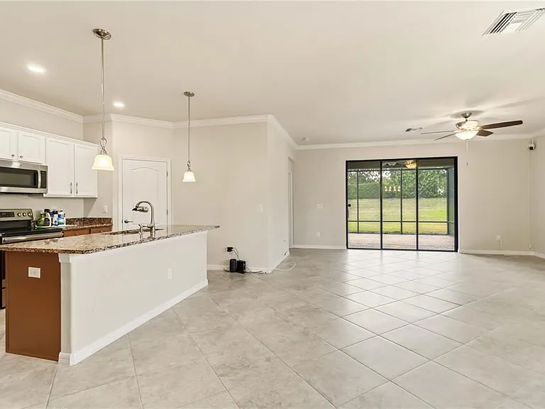 7156 Marsh View Ter — Photo 11