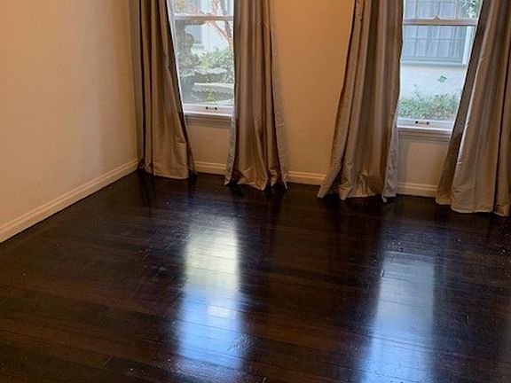5th image of 128 S Camden Dr APT 106
