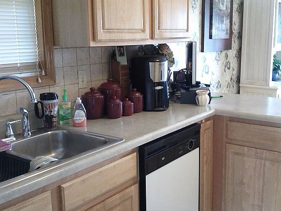 Kitchen Left