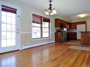 50 Oakland Ave, Walden, NY 12586