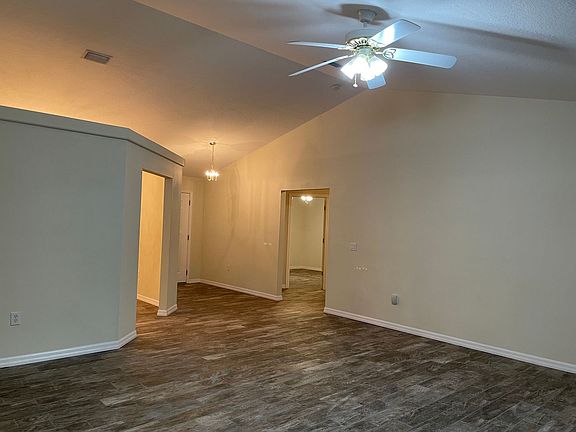 5th image of 3550 Grand Ave