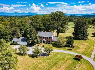 1019 Ross Rd, Lexington, VA 24450