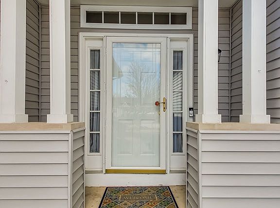 4th image of 500 Coventry Ct